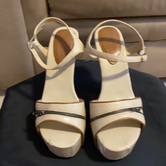 K.I.S. heels - Picture 2 of 10